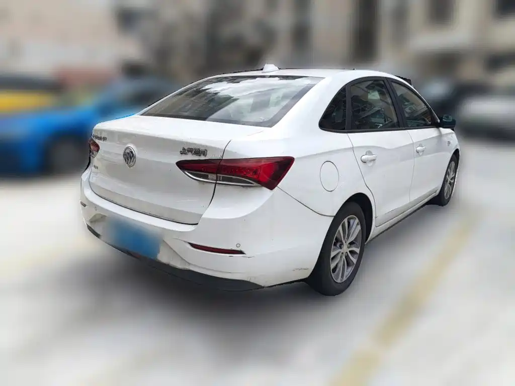 Buick Excelle — миниатюра 6