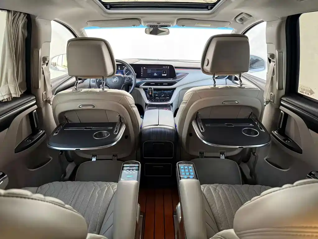 Buick GL8 — миниатюра 14