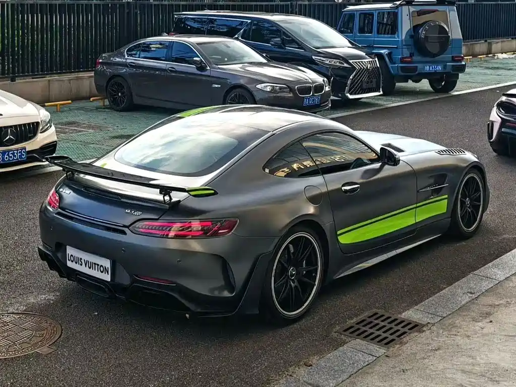 Mercedes-Benz AMG GT — миниатюра 9