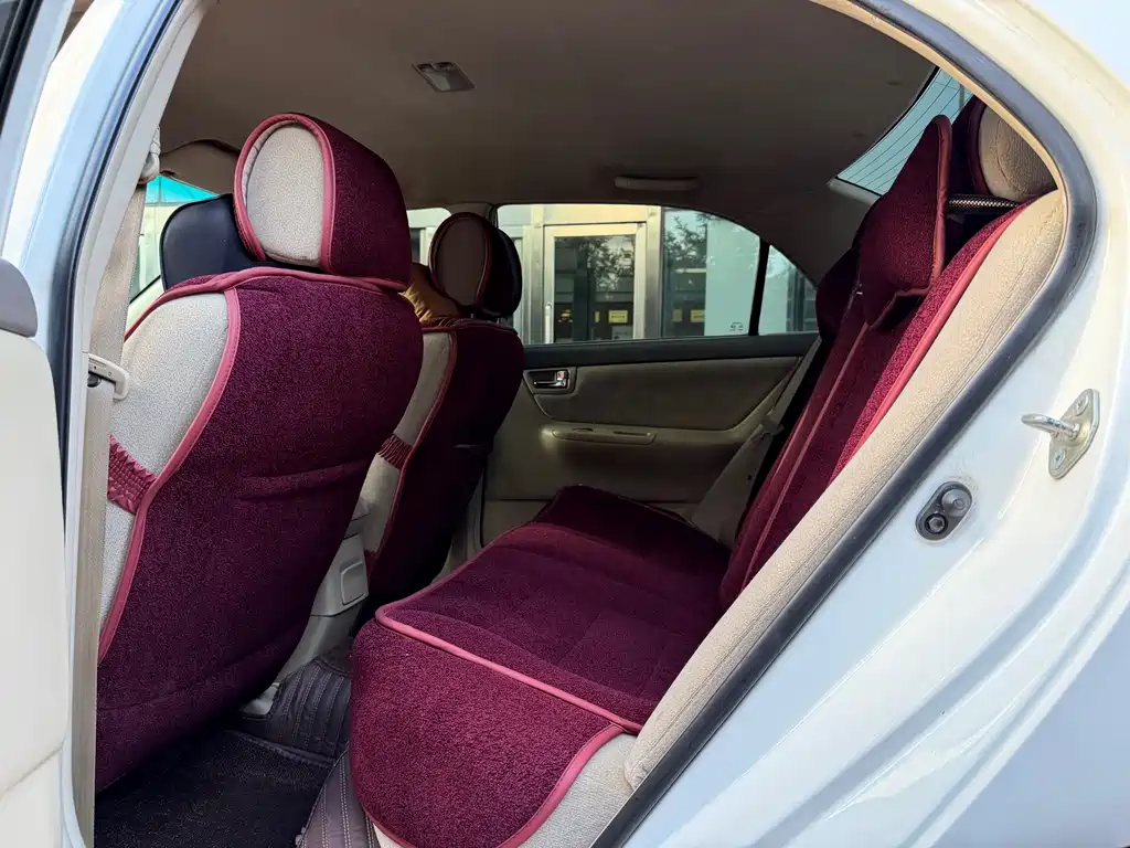 Toyota Corolla — миниатюра 15