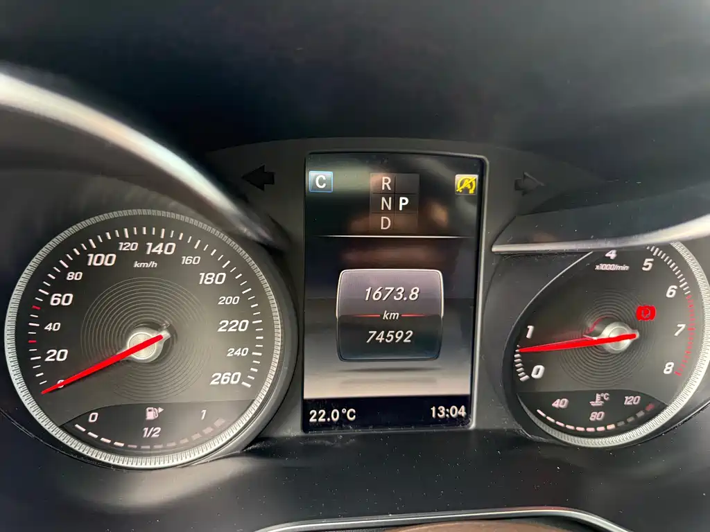 Mercedes-Benz GLC — миниатюра 23