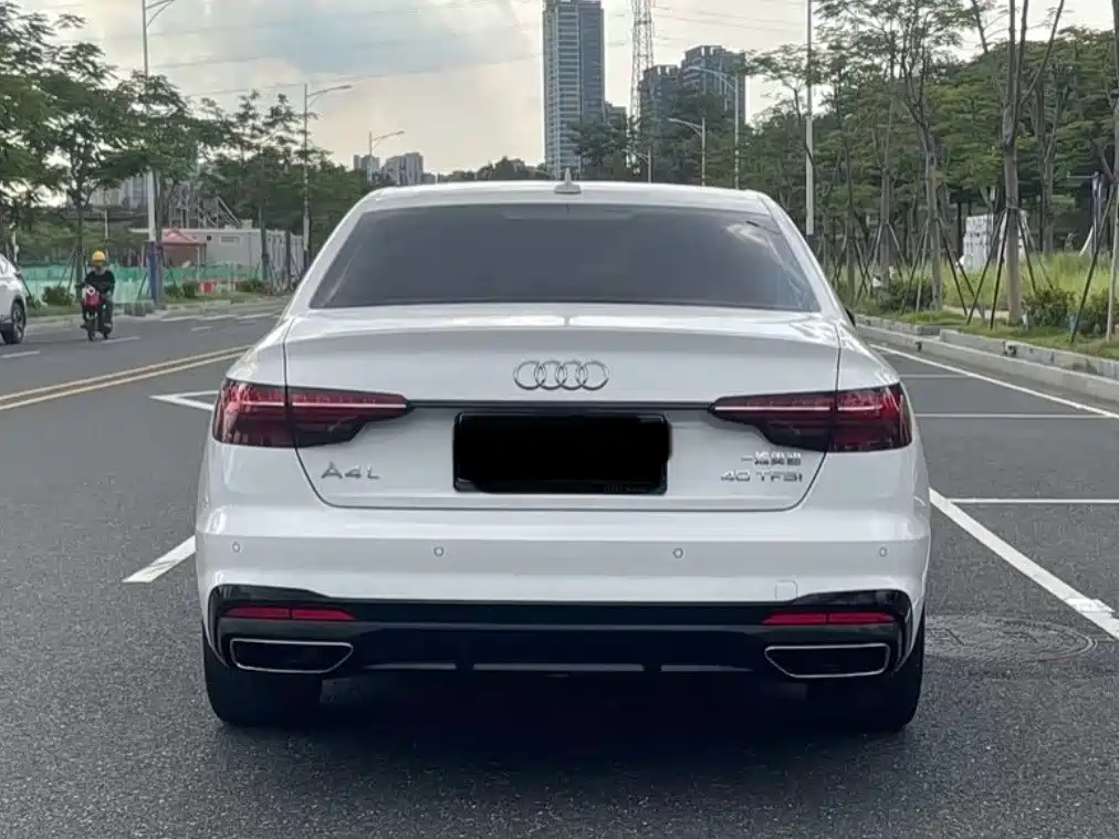 Audi A4L — миниатюра 10