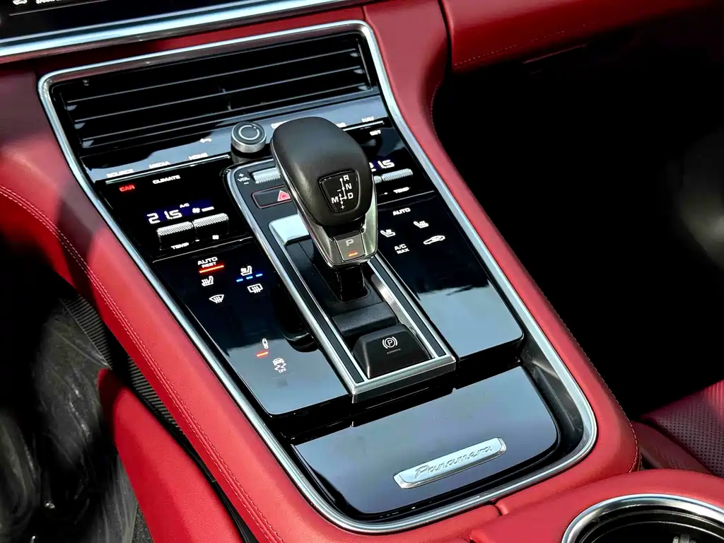 Porsche Panamera — миниатюра 19