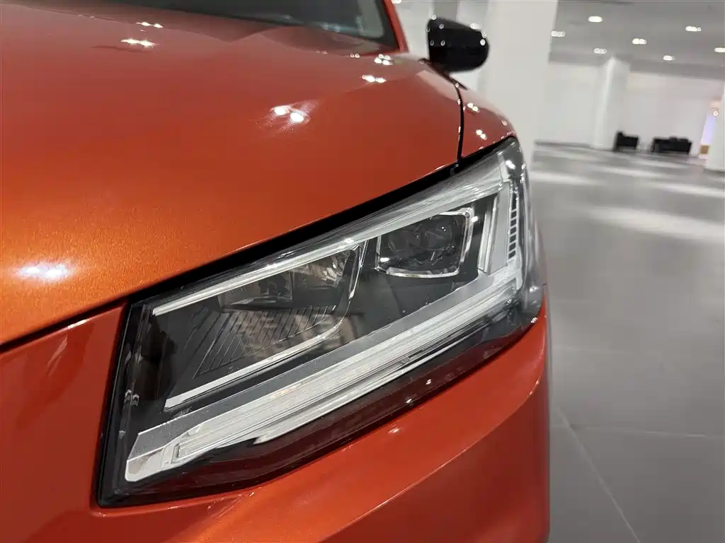 Audi Q2L — миниатюра 11