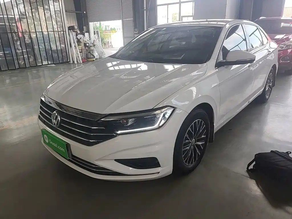 Volkswagen Sagitar — миниатюра 2