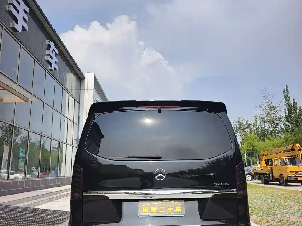 Mercedes-Benz V-Class — миниатюра 5