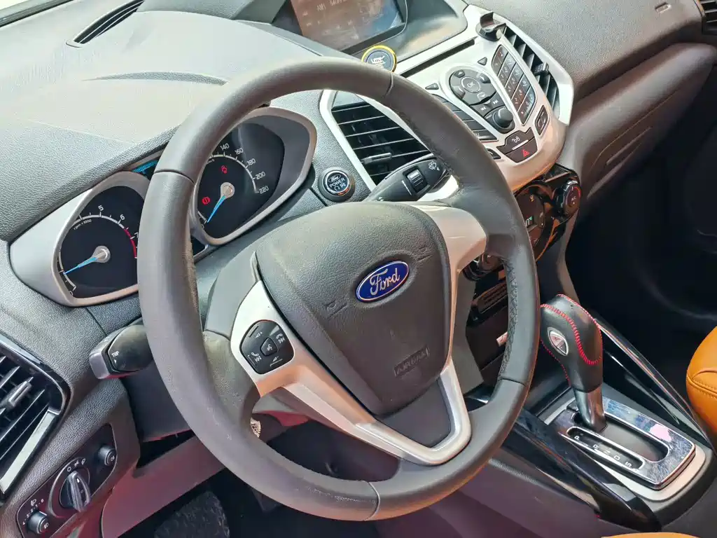 Ford Ecosport — миниатюра 6