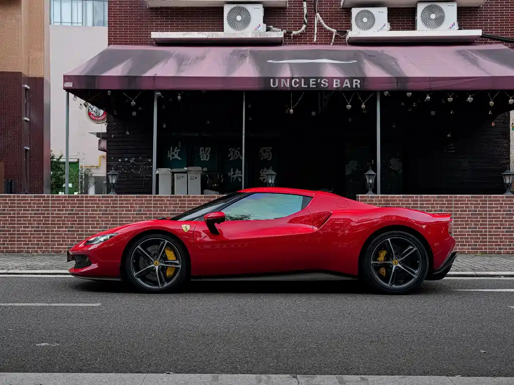 Ferrari 296 — миниатюра 7