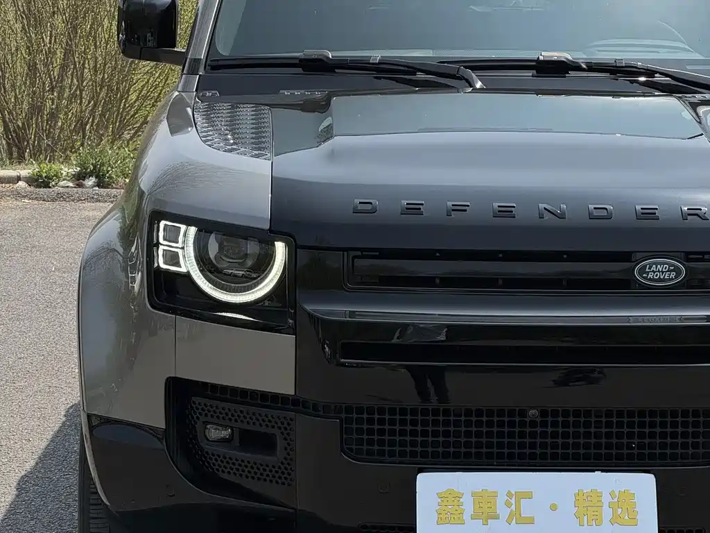 Land Rover Land Rover Defender 2024 110 3.0T P400 X