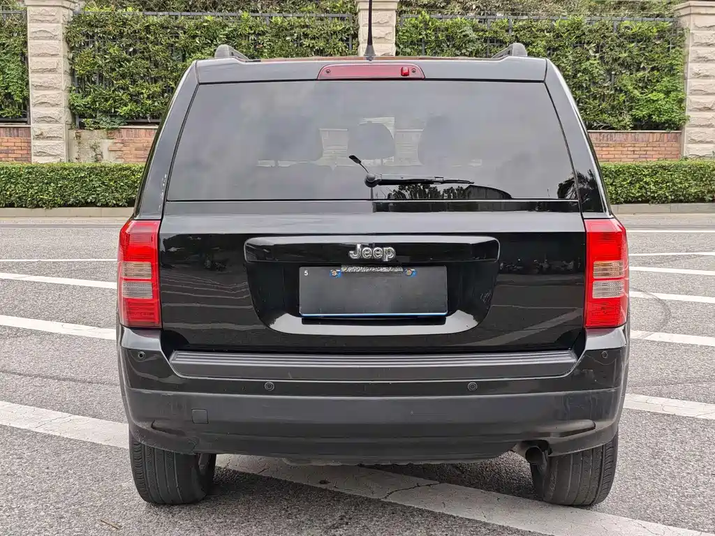 Jeep Patriot — миниатюра 5