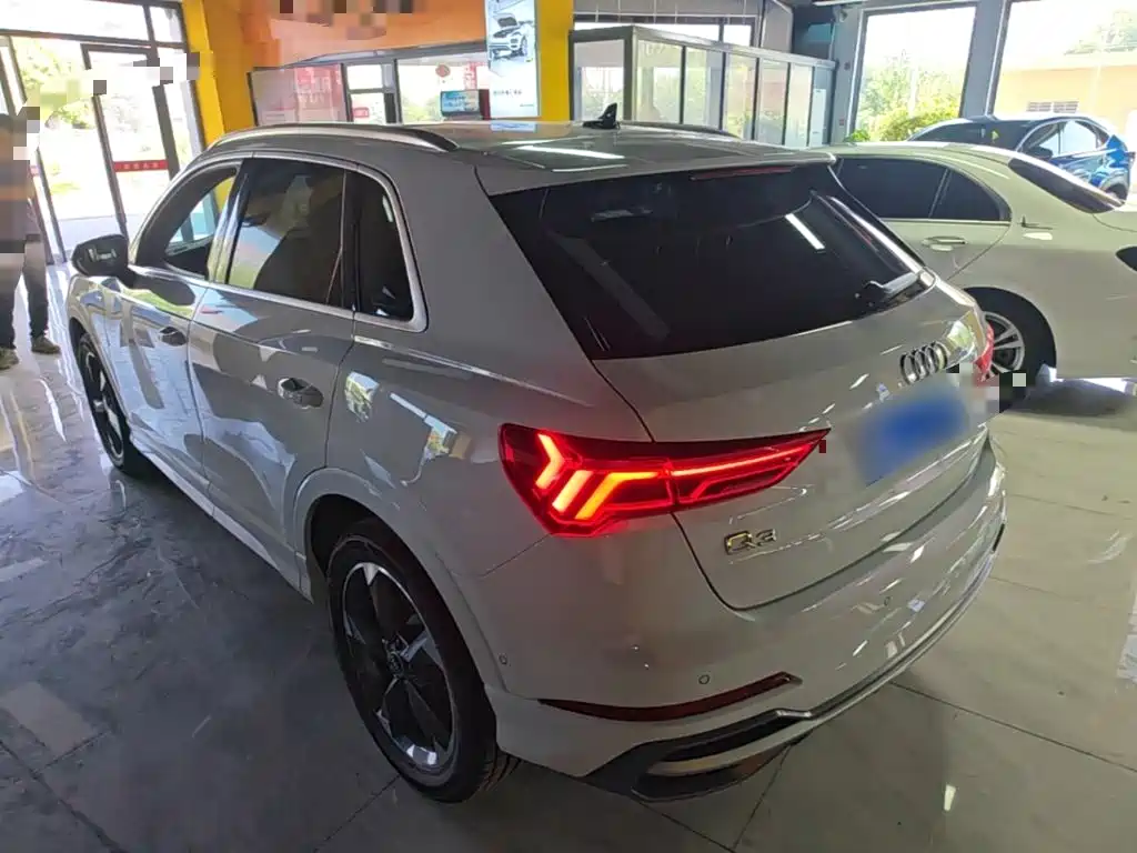 Audi Q3 — миниатюра 5