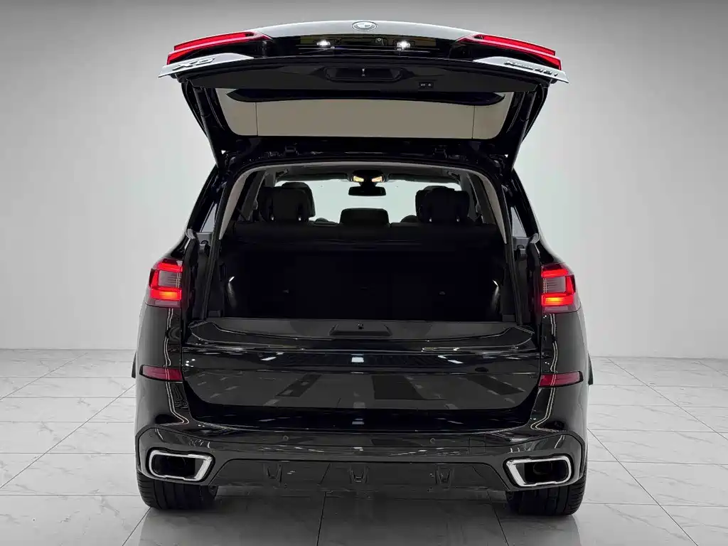 BMW X5 2020 xDrive40i M Sport