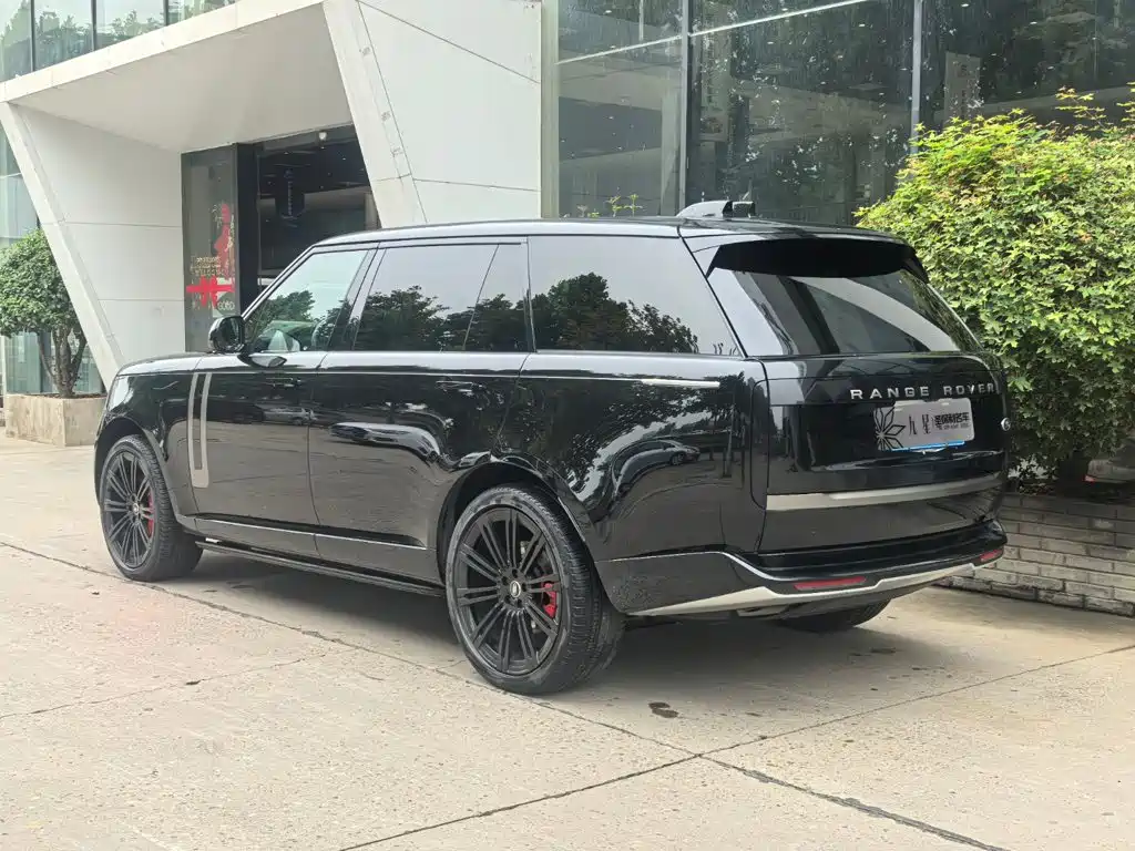 Land Rover Range Rover — миниатюра 3