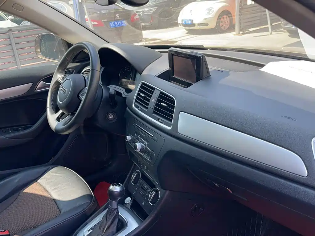 Audi Q3 — миниатюра 22