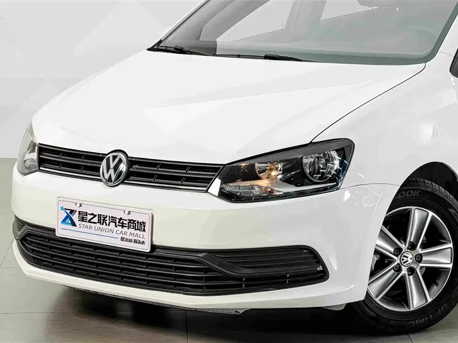 Volkswagen Polo — миниатюра 2