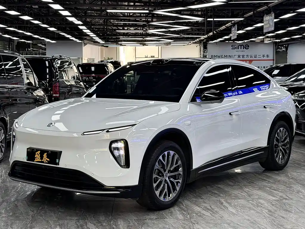 NIO EC6