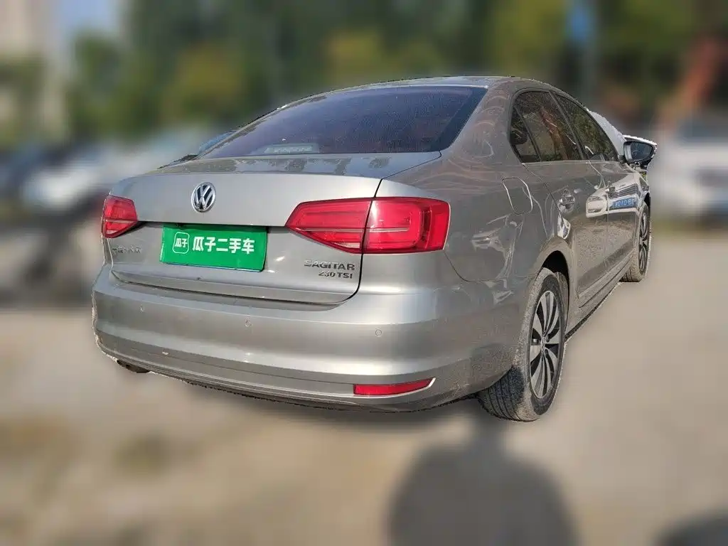 Volkswagen Sagitar — миниатюра 6