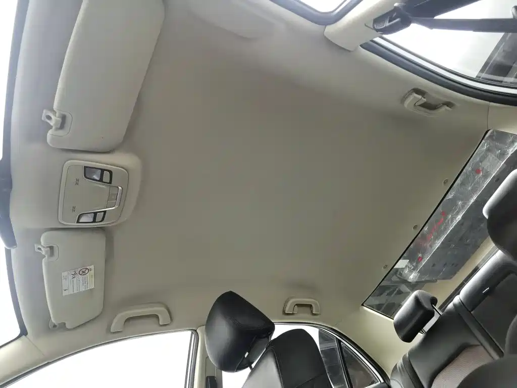 Geely Vision — миниатюра 14