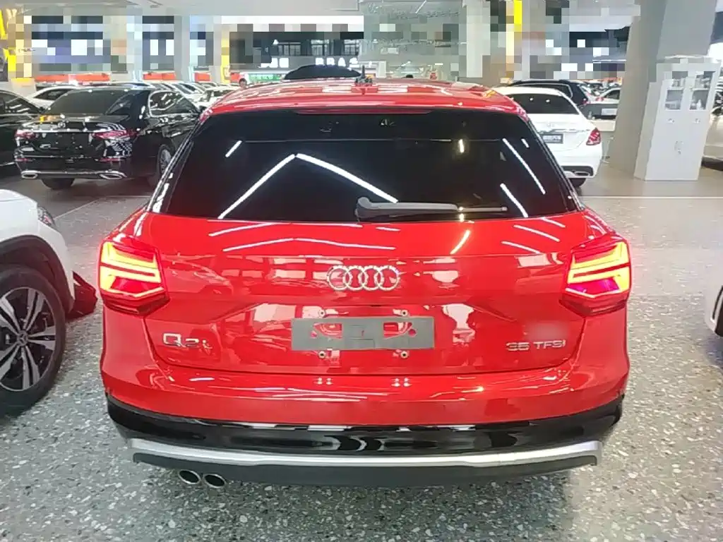 Audi Q2L — миниатюра 6