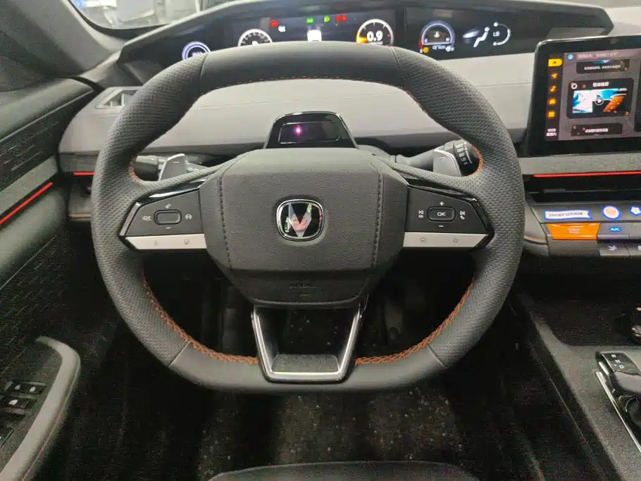Changan UNI-V — миниатюра 15