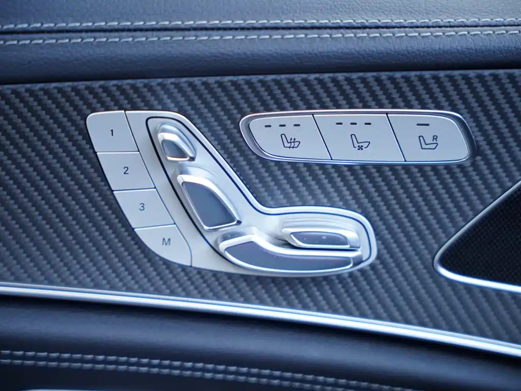 Mercedes-Benz AMG GT — миниатюра 13