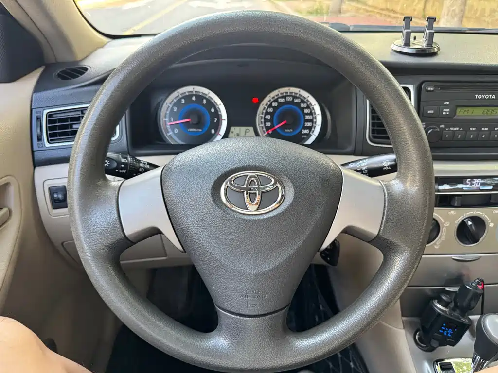 Toyota Corolla — миниатюра 14