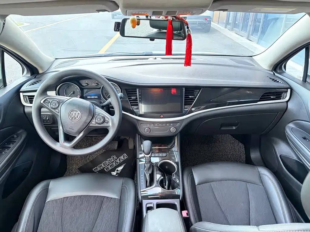 Buick Verano — миниатюра 6