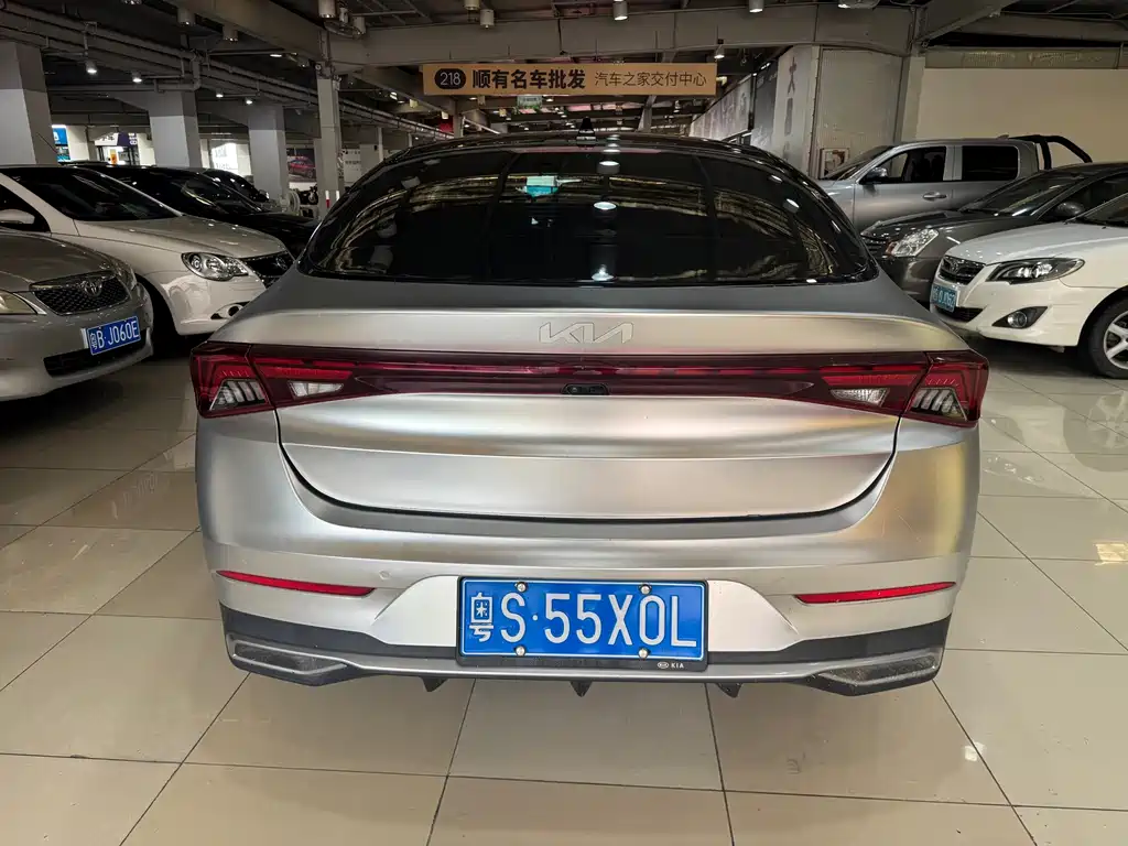 Kia K5 — миниатюра 3