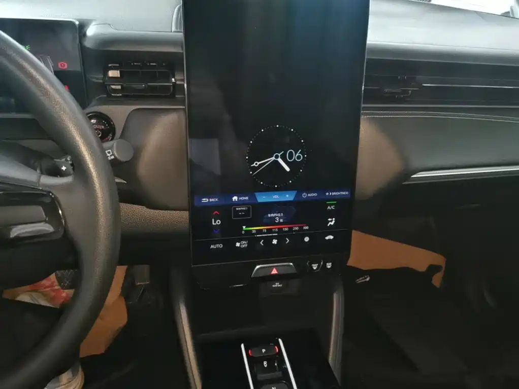 Honda e:NP1 — миниатюра 13
