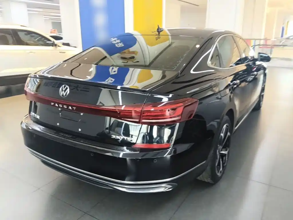 Volkswagen Passat — миниатюра 7