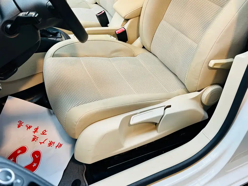 Volkswagen Golf — миниатюра 13