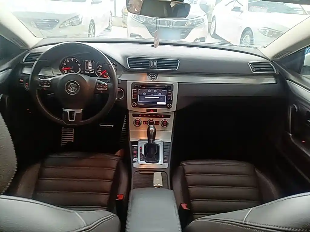 Volkswagen CC — миниатюра 10