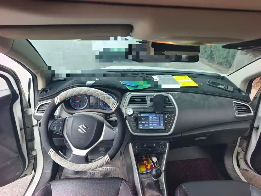 Suzuki S-Cross — миниатюра 5
