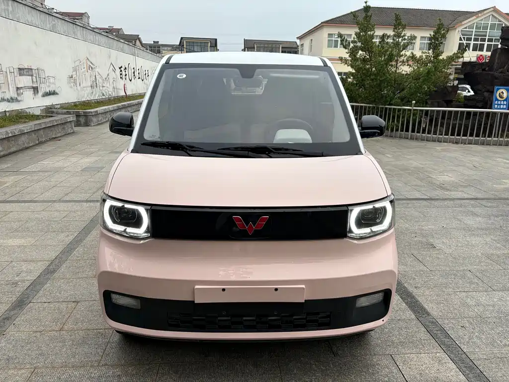 Wuling MINIEV — миниатюра 8
