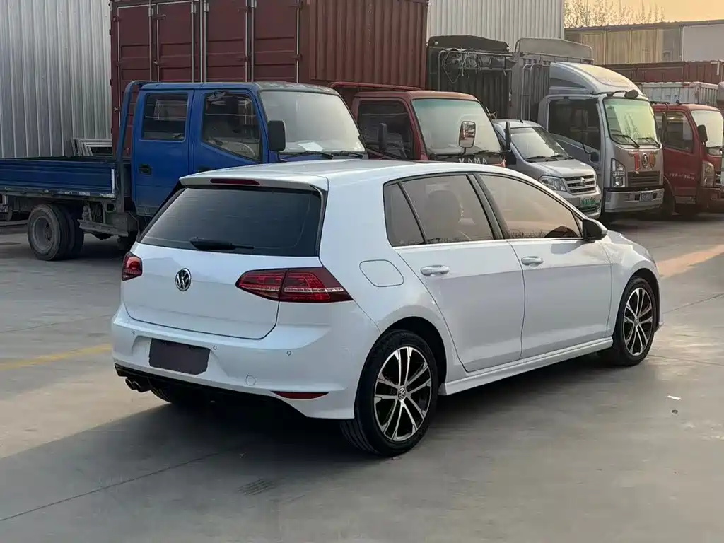 Volkswagen Golf — миниатюра 6
