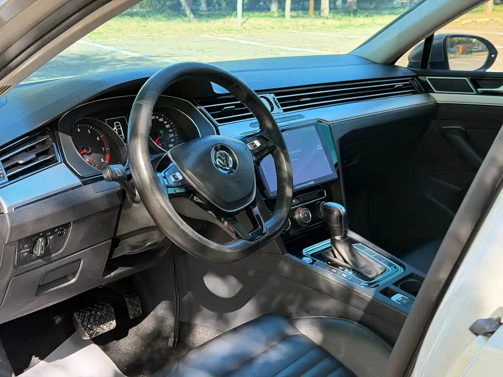 Volkswagen Magotan — миниатюра 9