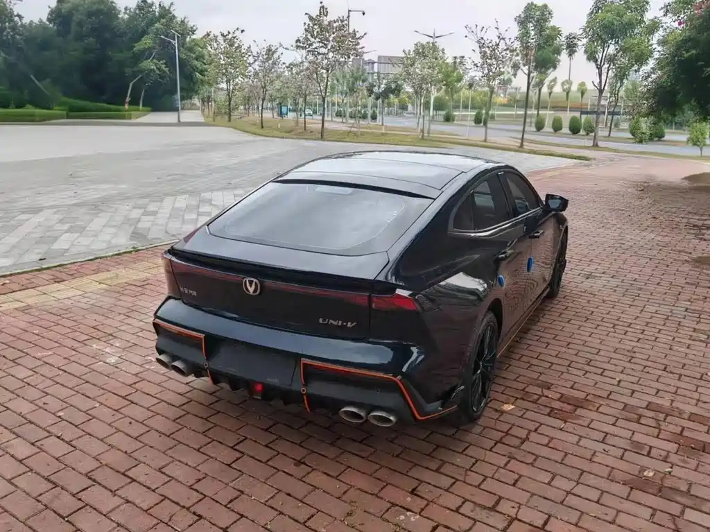 Changan UNI-V — миниатюра 7