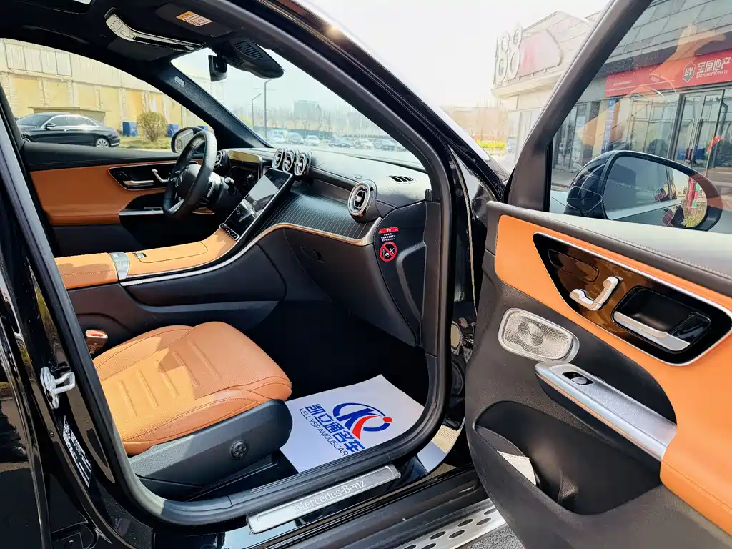 Mercedes-Benz GLC 2024 GLC 300 L 4MATIC Luxury 5 мест