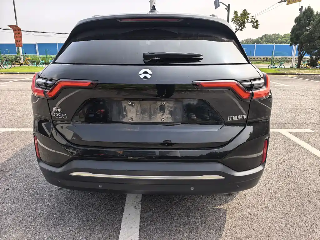 NIO ES6 — миниатюра 6