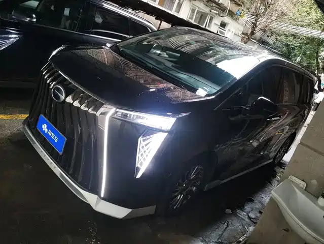 2023 GAC GN8
