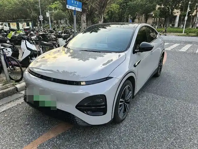 2023 Xpeng G6