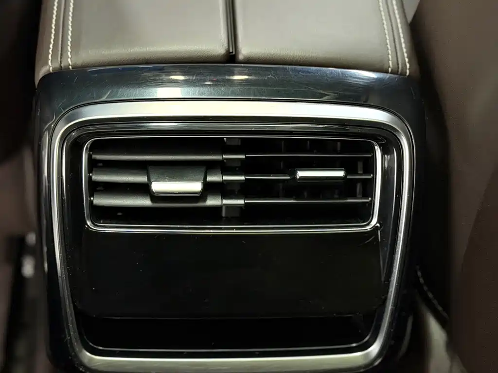 Geely Jia Ji New Energy — миниатюра 13