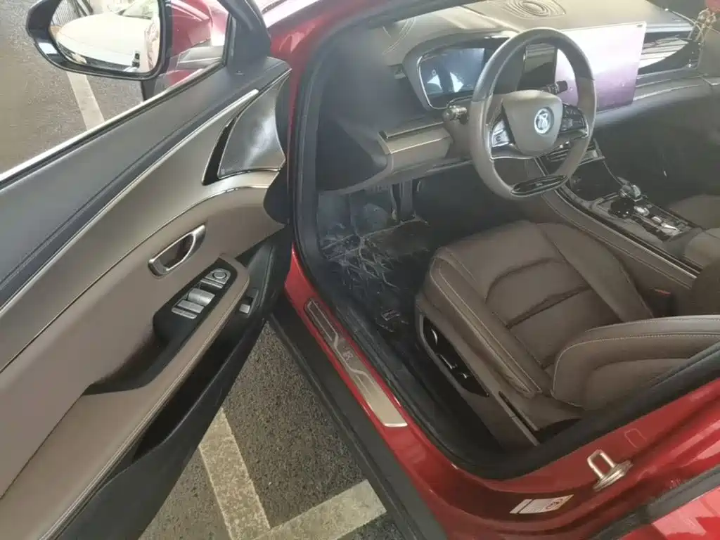 BYD Han — миниатюра 16