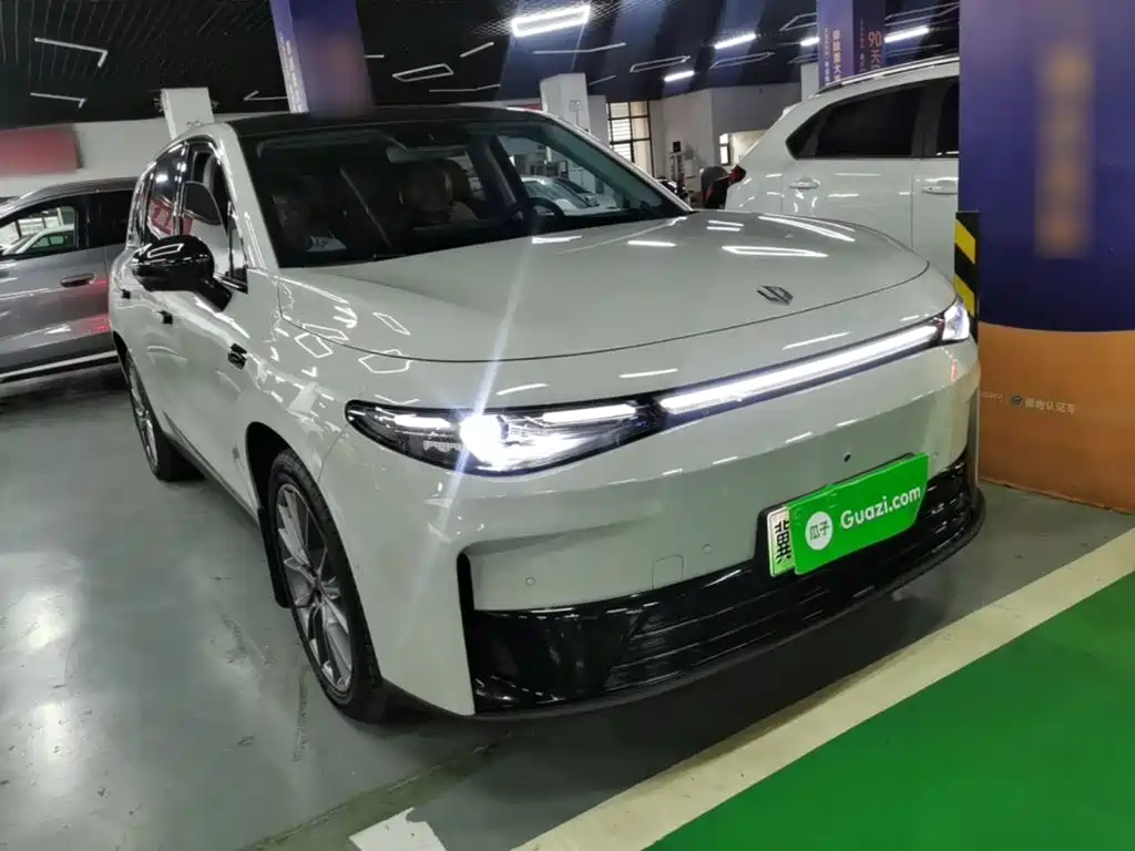 Leapmotor Leapmotor C10 — миниатюра 4