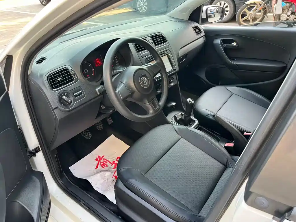 Volkswagen Polo — миниатюра 3