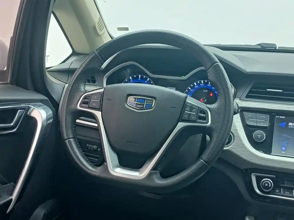 Geely Vision X3 — миниатюра 8