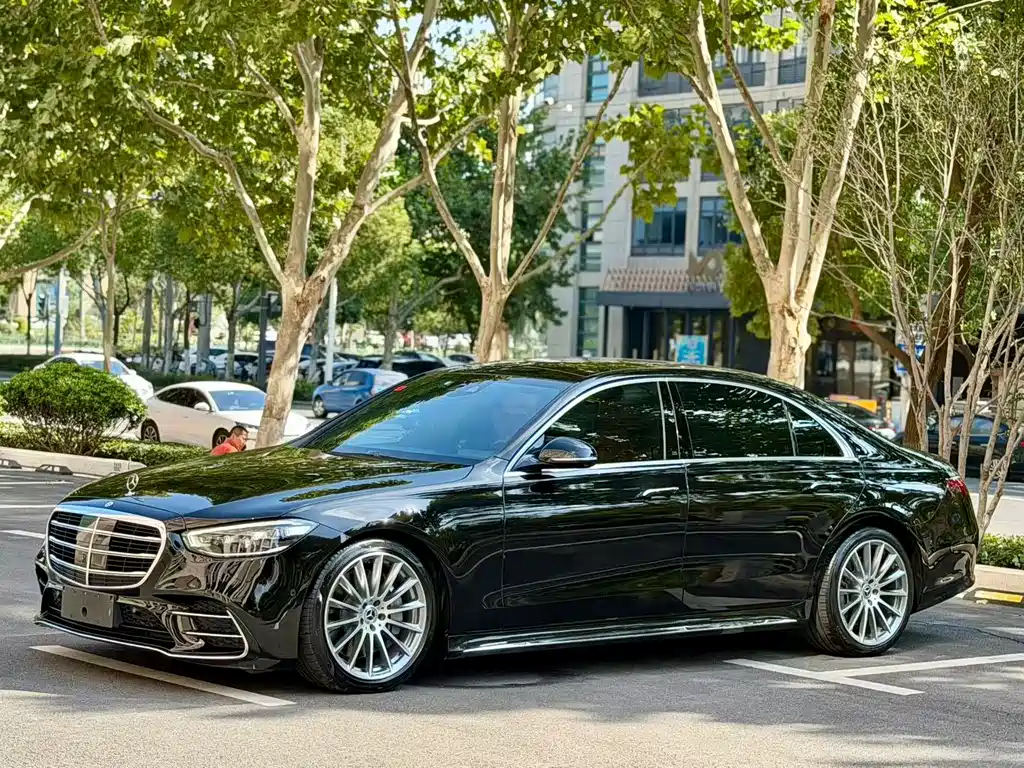 MERCEDES-BENZ S CLASS