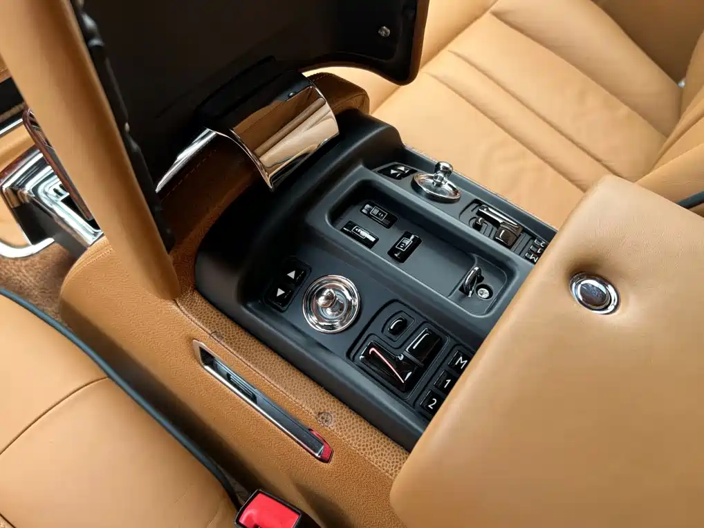 Rolls-Royce Phantom — миниатюра 16