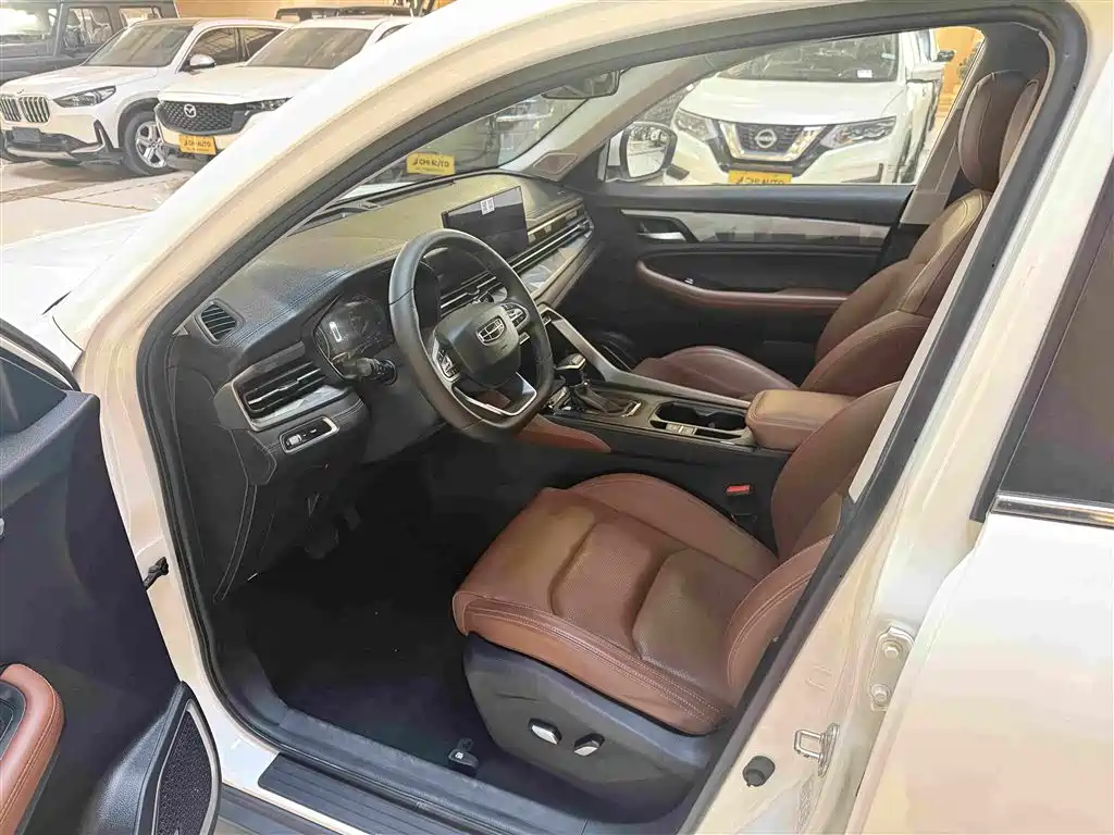 Geely Vision X6 — миниатюра 6