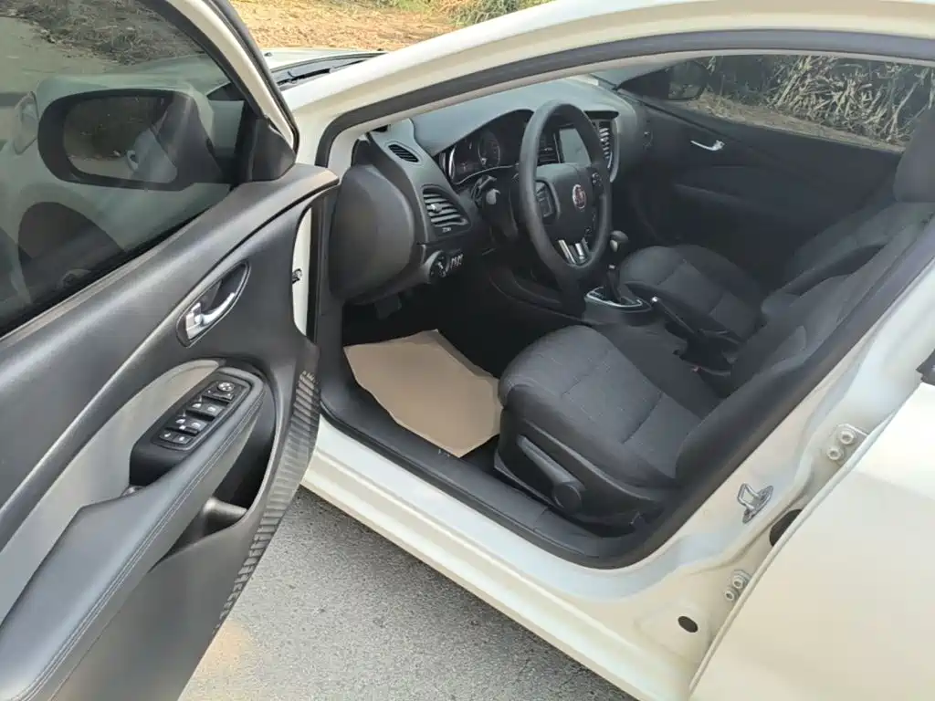Fiat Viaggio — миниатюра 16